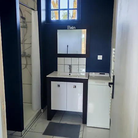 Appartement Indépendant équipé Proche Circuit Des 24 *